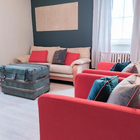 Alte Schule Gaestehaus - Fraeulein Apartment Bitburg Dış mekan fotoğraf
